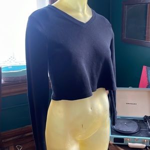 black cropped long sleeve top